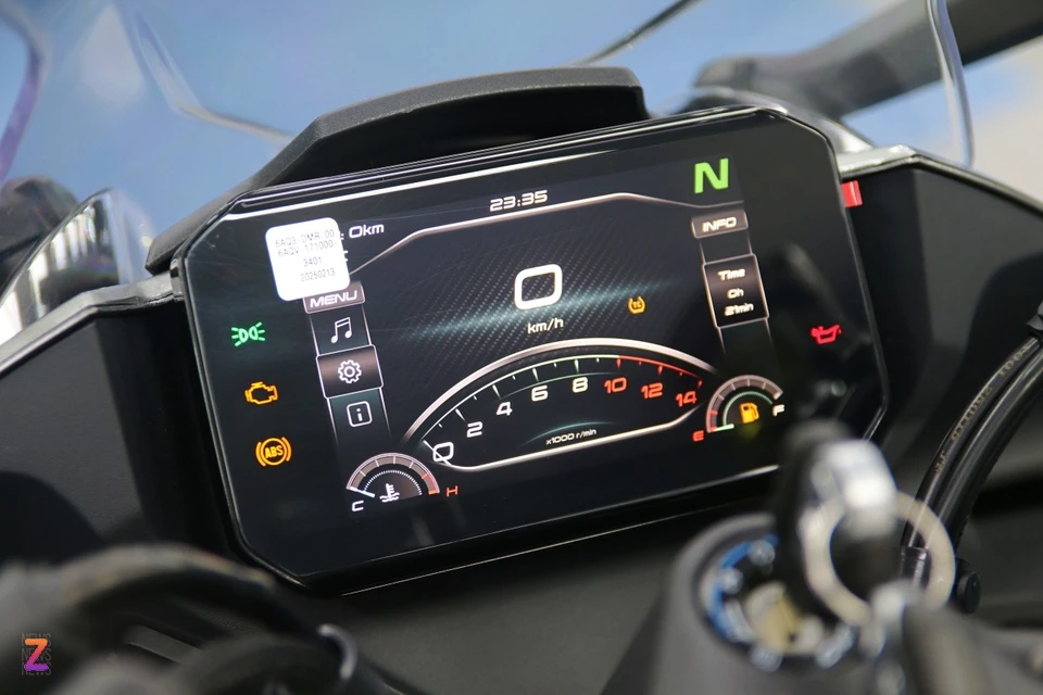 CFMoto_450SR_19
