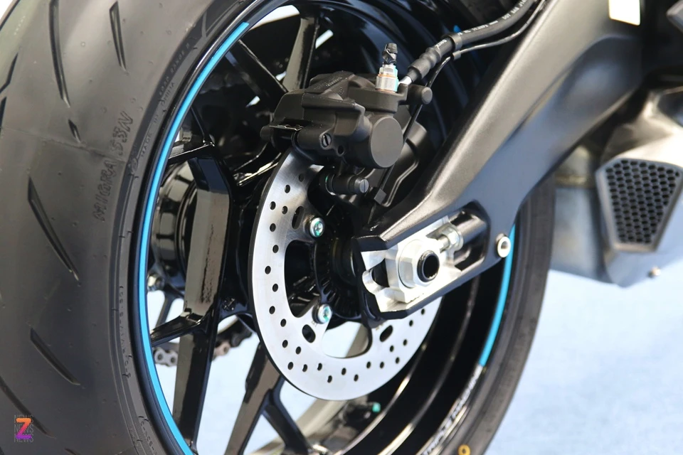 CFMoto_675NK_12