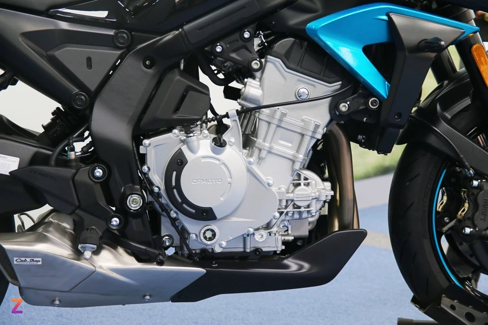 CFMoto_675NK_18