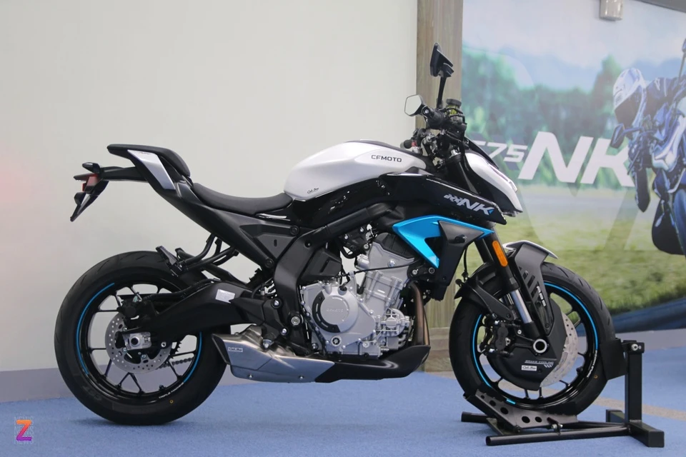 CFMoto_675NK_2