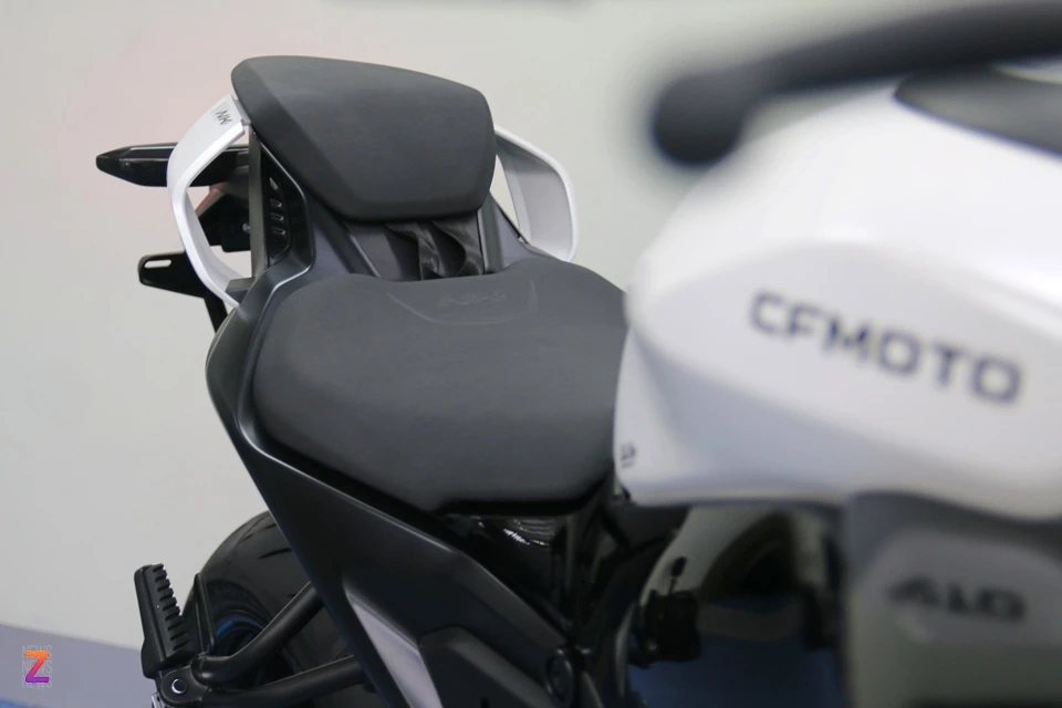 CFMoto_675NK_6