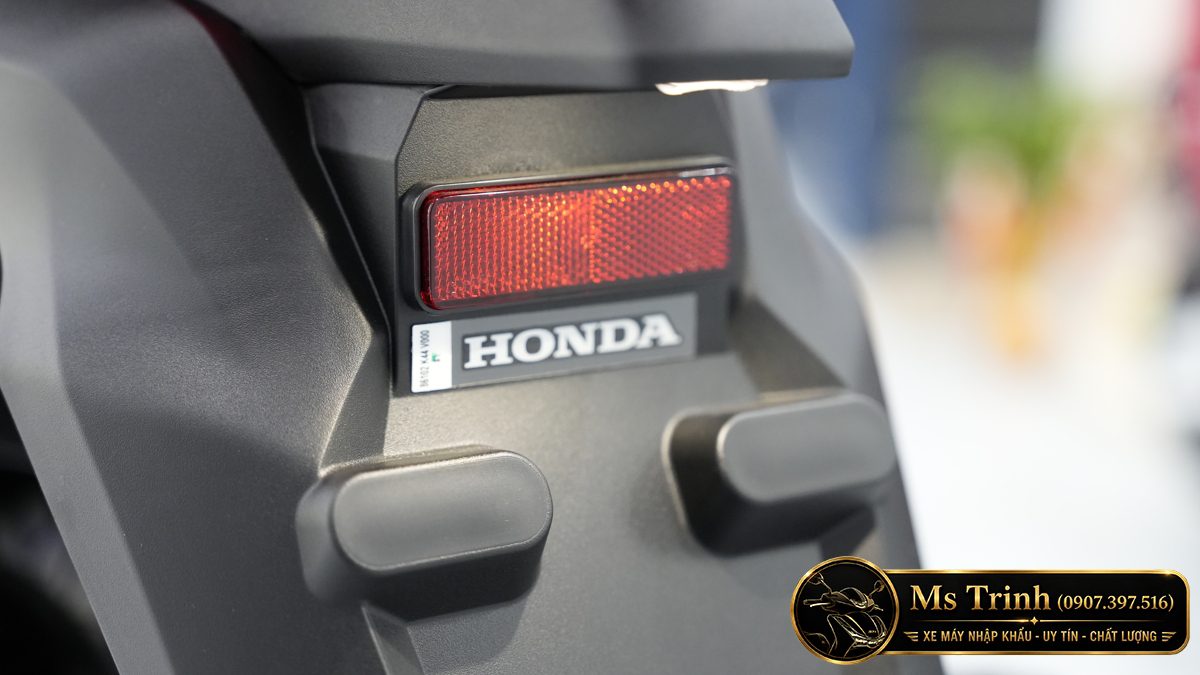 Thiết kế phía sau xe Sh150