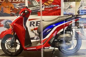 SH150 HRC Tricolor: Siêu Phẩm Tay Ga Phân Khúc Cao Cấp Mang Đậm Dấu Ấn Đua Xe Thể Thao