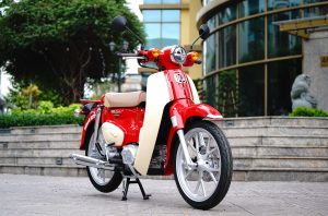 Honda Cub Hello Kitty Japan: Biểu tượng “kawaii” trên nền huyền thoại Super Cub nội địa Nhật